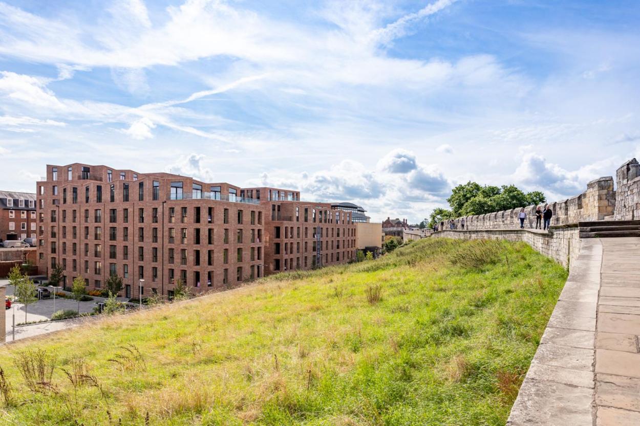 Kings apartments York Bagian luar foto